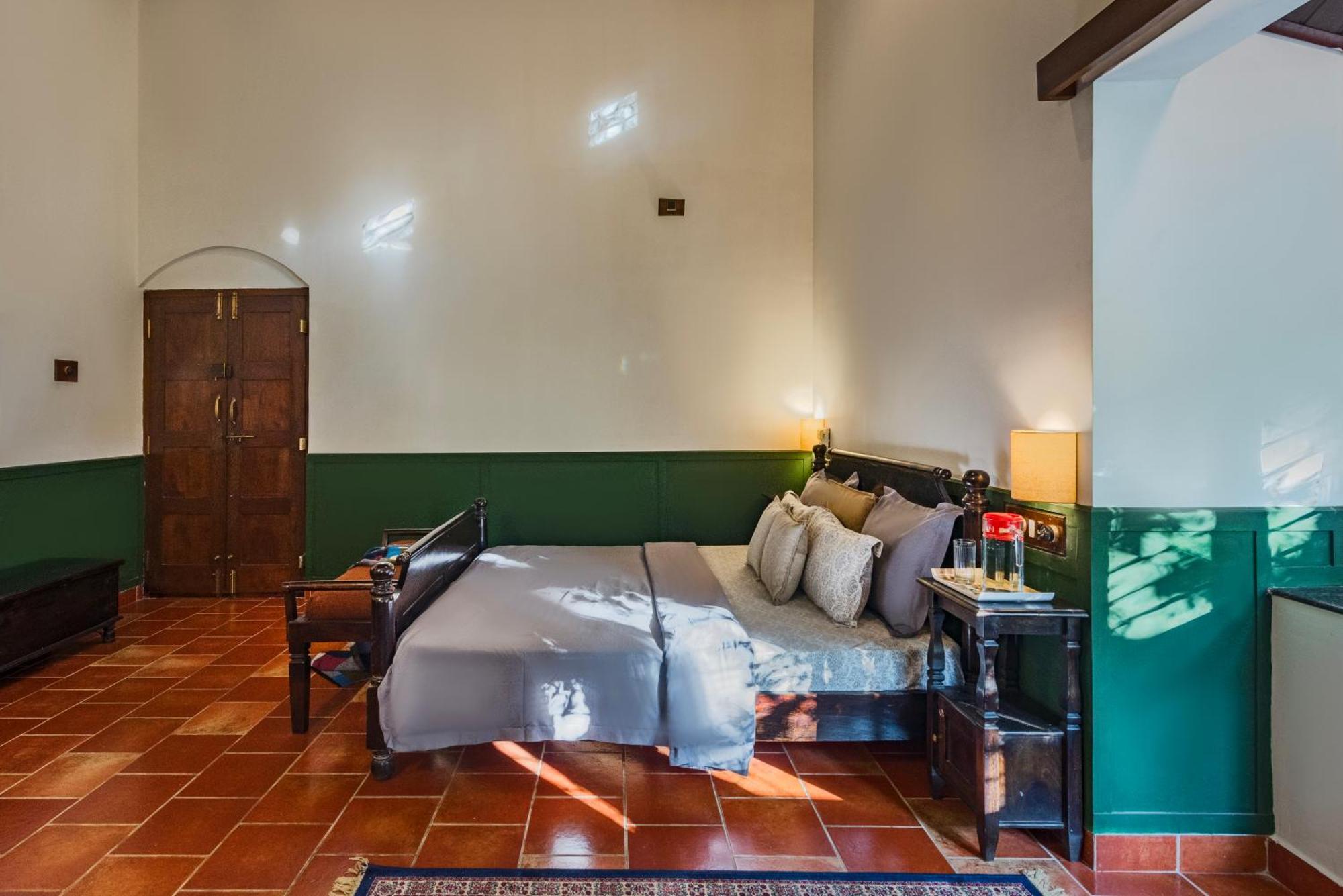 SaffronStays Calamondinn Bungalow Gonikoppal Exterior foto